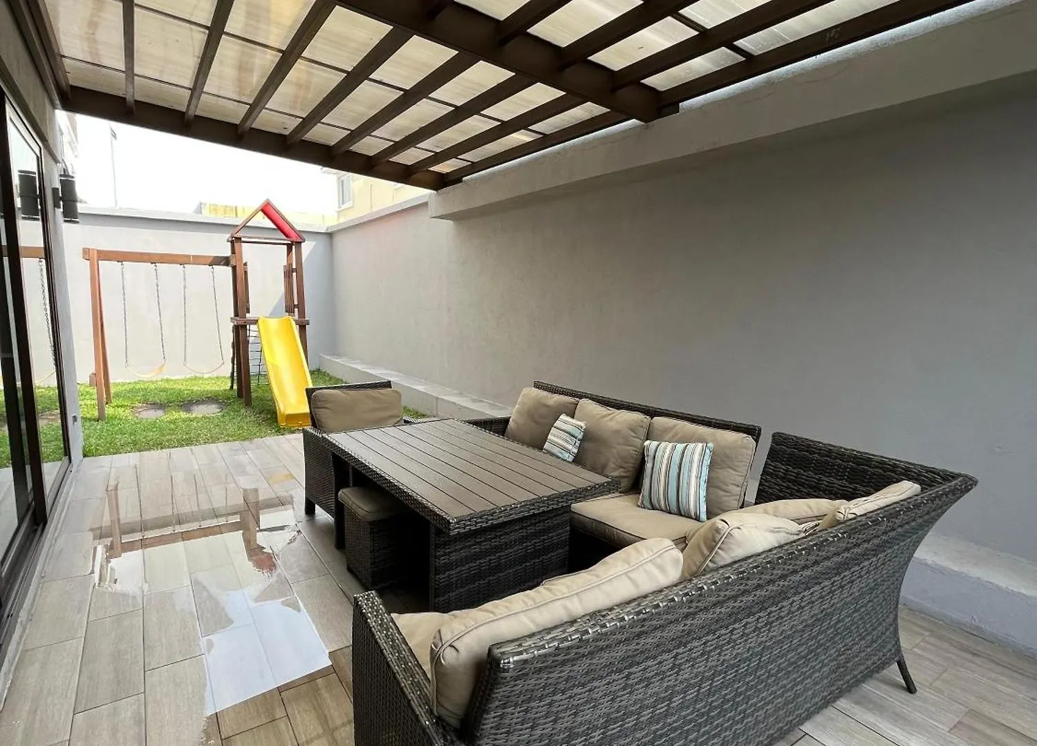 Moderno Apartamento En La Ciudad A Solo 7 Minutos Del Aeropuerto La Aurora 0*,